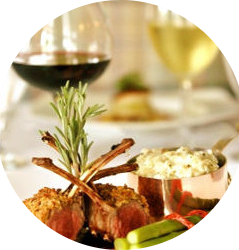 TCM Ern&auml;hrung nach den 5 Elementen und der Chinesischen Di&auml;tetik.    -    (Bildquelle: Adobe Stock, Gourmet meal von Rachael Santillan)